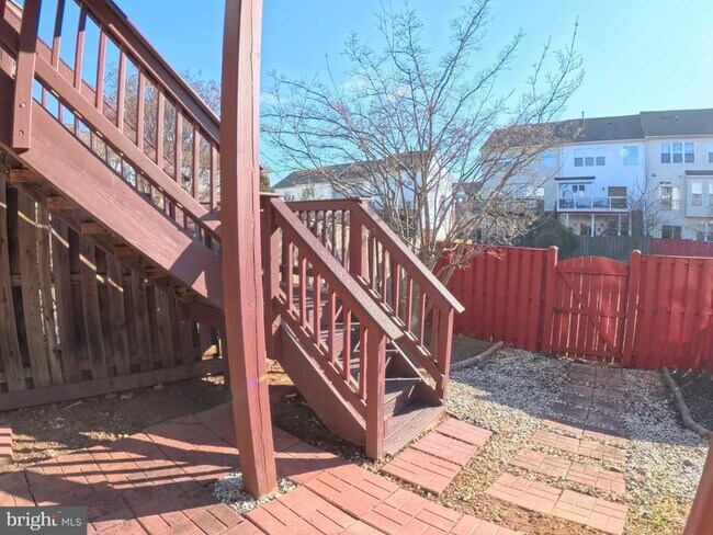 Building Photo - 43787 Virginia Manor Terrace