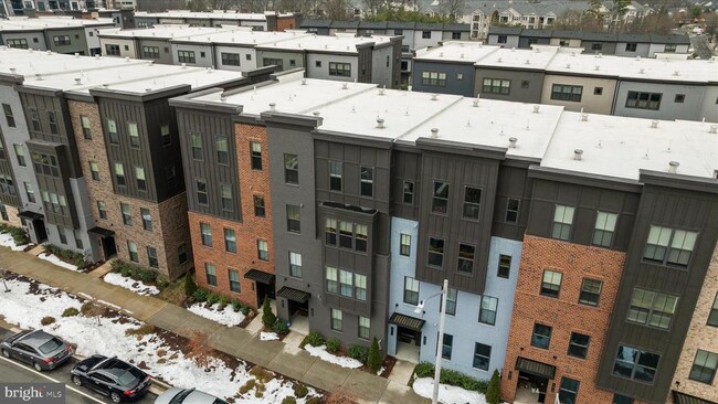 Building Photo - 12910 Sunrise Ridge Aly