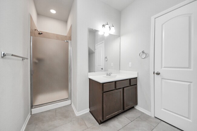 Building Photo - 4111 Fair Country Ln