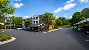 Building Photo - Parham Park Place I & II