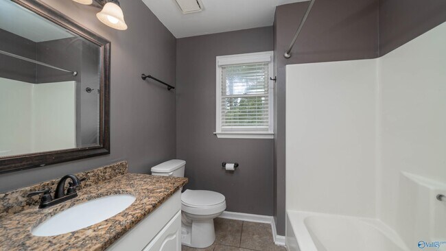 Building Photo - 221 Stone Valley Dr
