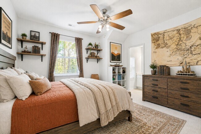 Building Photo - 6011 Shady Alcove Ct