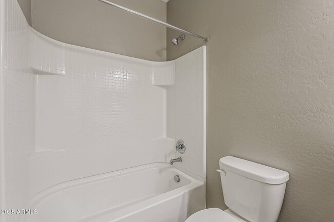 Building Photo - 44587 W Palo Amarillo Rd