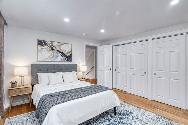 Building Photo - 32 Northey St