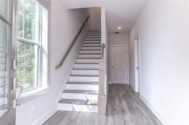 Building Photo - 4010 Maypop Ln
