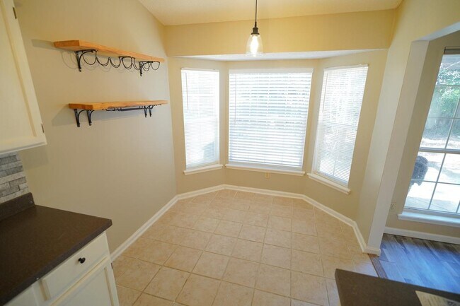 Building Photo - 3108 McCord Blvd