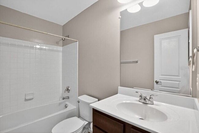 Building Photo - Pet Friendly 3 level End Unit Town Home wi...