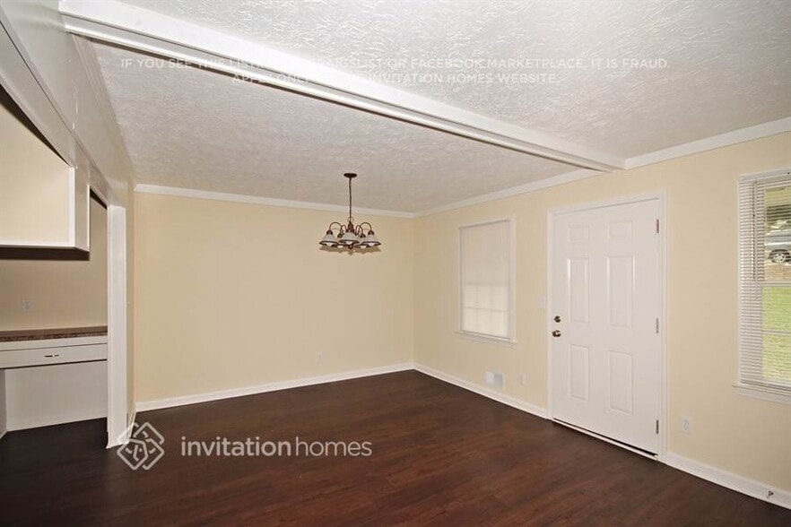 Building Photo - 396 Sancho Dr NW