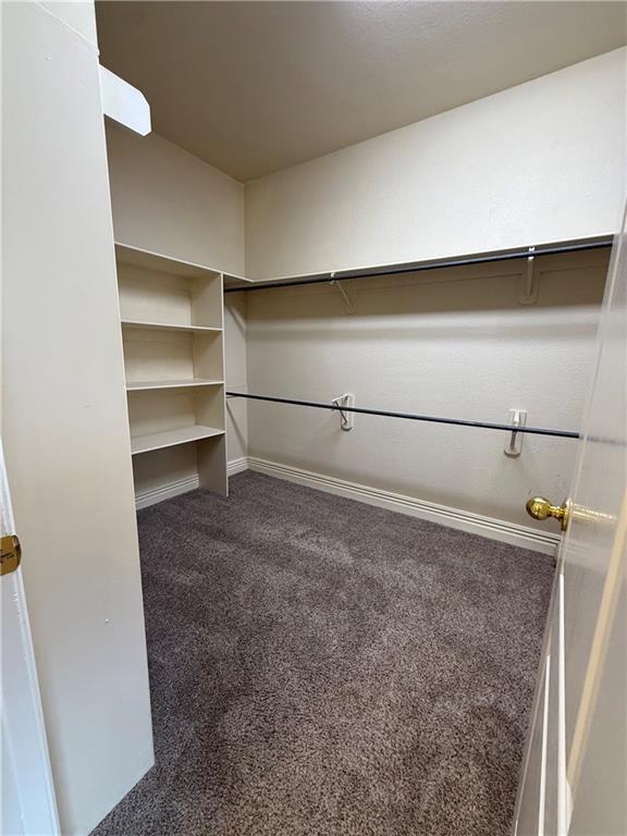 Building Photo - 5203 S Brooks Cir