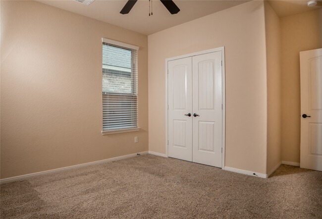 Building Photo - 4702 Preserve Park Dr