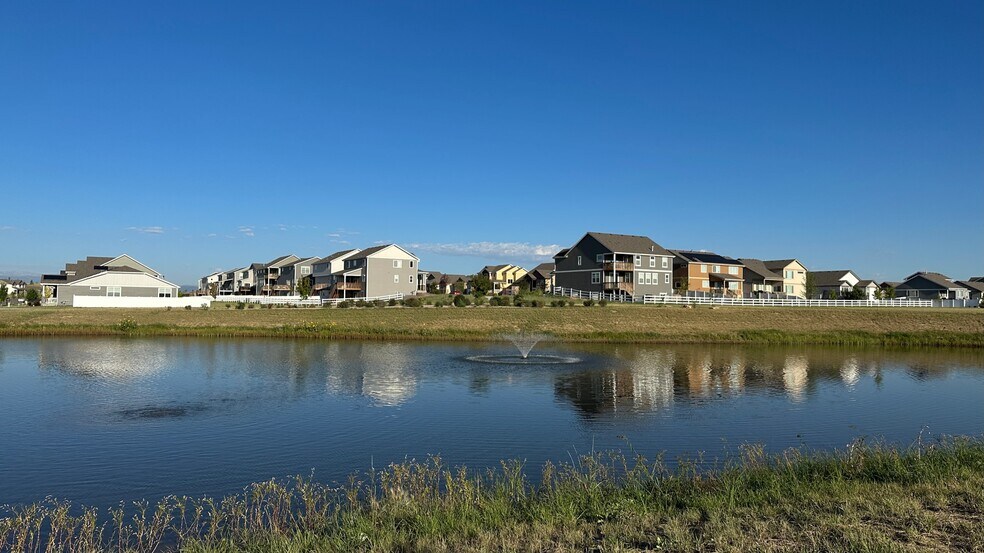Building Photo - 965 Mouflon Dr