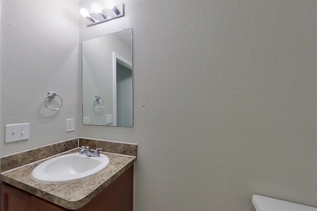 Building Photo - 930 Salado Slough Ln
