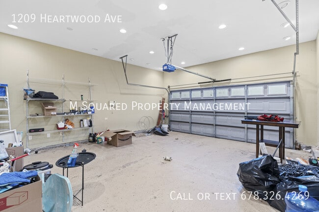 Building Photo - 1209 Heartwood Ave
