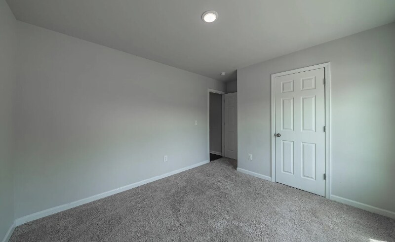 Building Photo - 150 Antler Wy