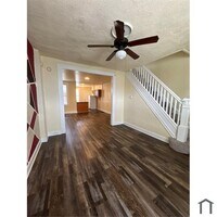 Building Photo - 2 Bedroom PLUS Den