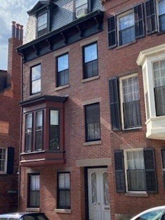 Building Photo - 115 Pinckney St