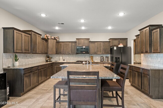 Building Photo - 12776 Hidden Edge Dr