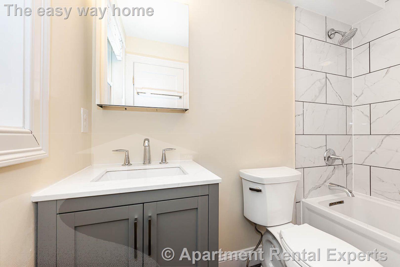 Building Photo - 28 Albion St