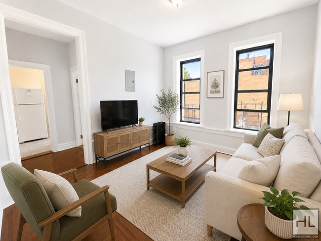 Building Photo - 875-843 43rd St