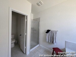 Building Photo - 835 Blue Violet