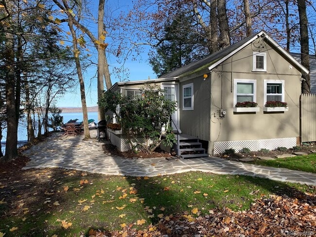 Building Photo - 206 Sunset Cove Rd