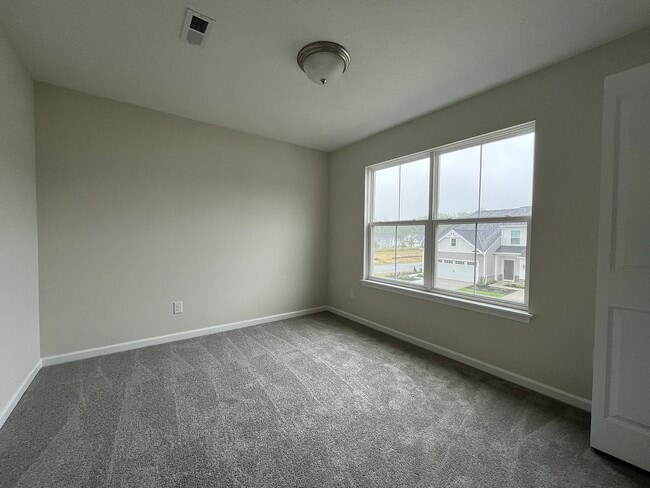 Building Photo - 1222 Elowen Wy