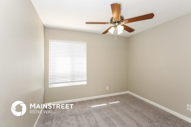 Building Photo - 5032 Jacarilla Ln