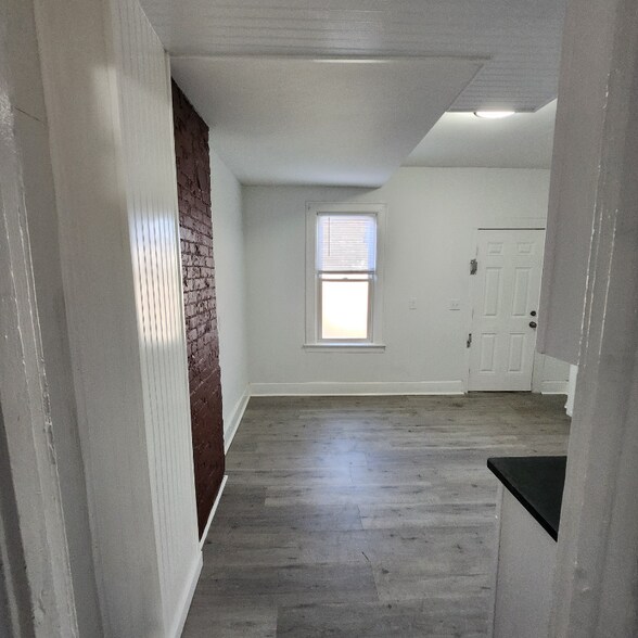 Building Photo - 1336-1338-1338 Sullivant Ave