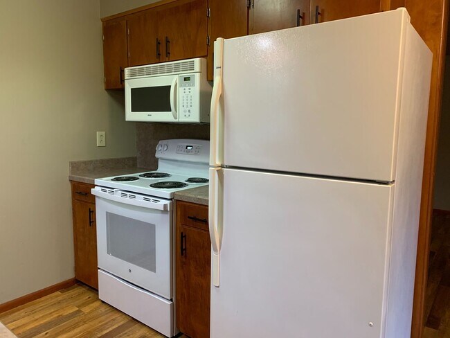 Building Photo - TFSC-A400