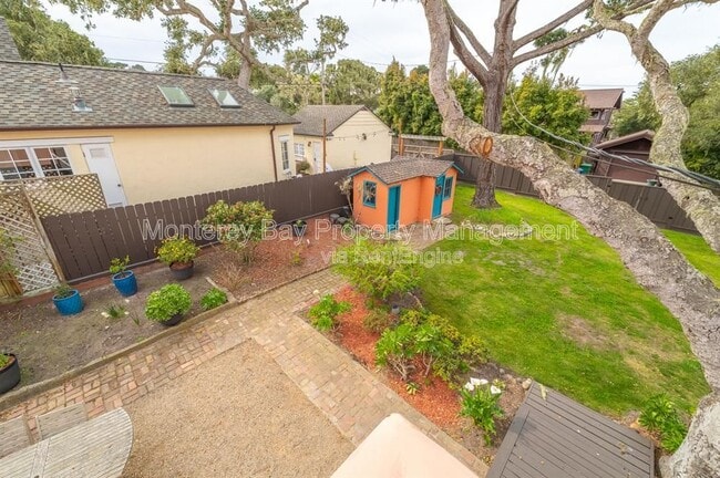 Building Photo - 940 14th St