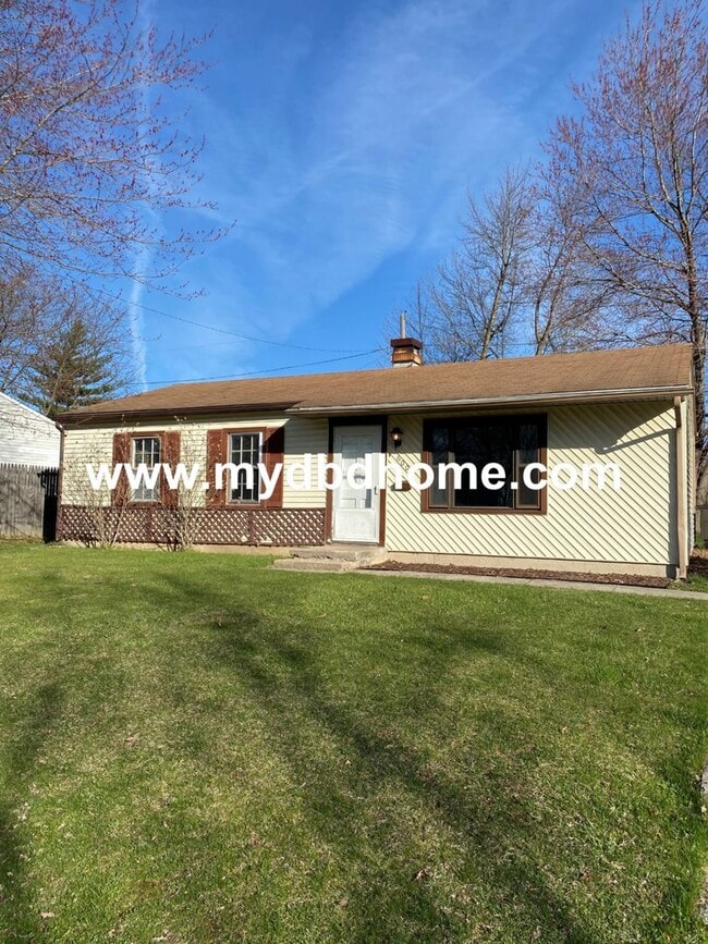 Primary Photo - 6008 Landsdowne Dr