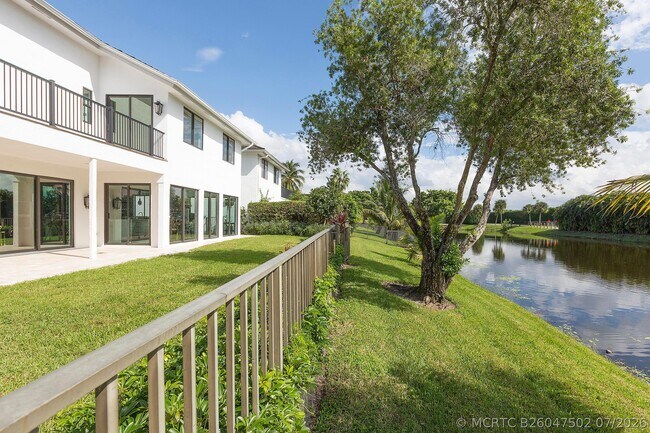 Building Photo - 2905 Polo Island Dr
