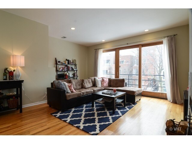 Building Photo - 1051 N Wolcott Ave