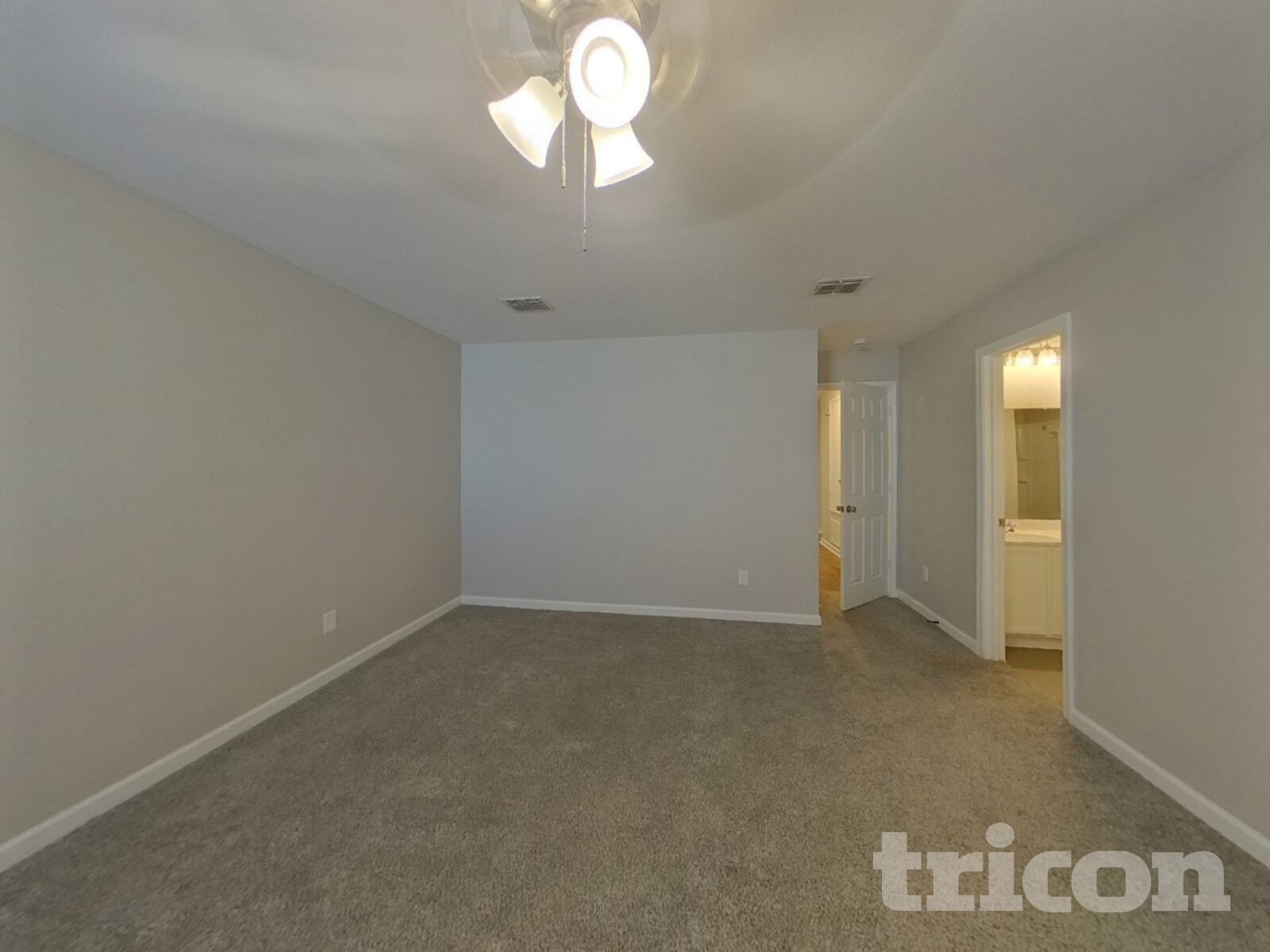 Building Photo - 12501 Shine Ave