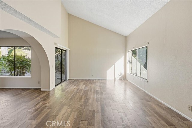 Building Photo - 780 Carriage Cir