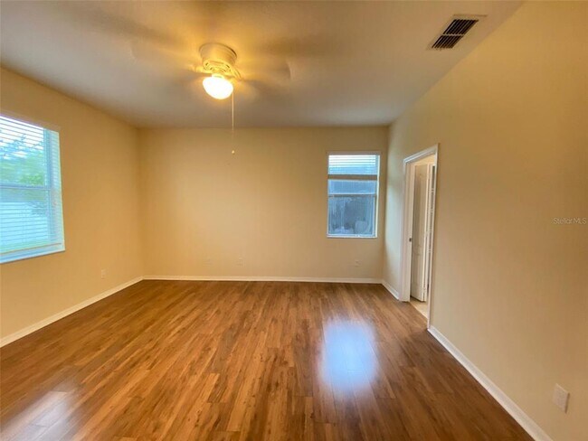 Building Photo - 2555 Carrickton Cir