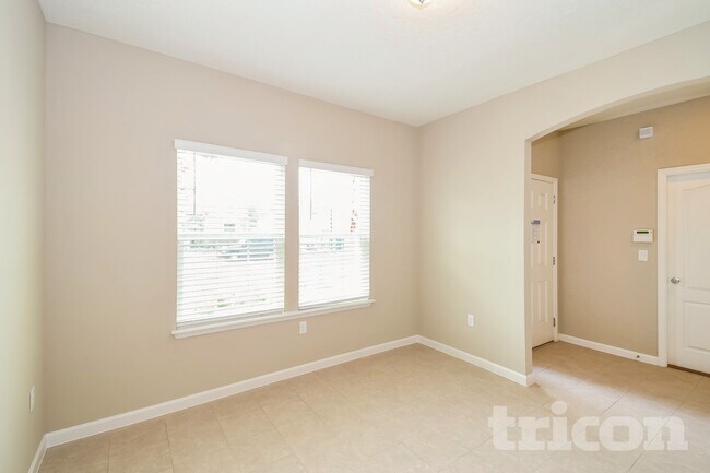 Building Photo - 10197 Pavnes Creek Dr