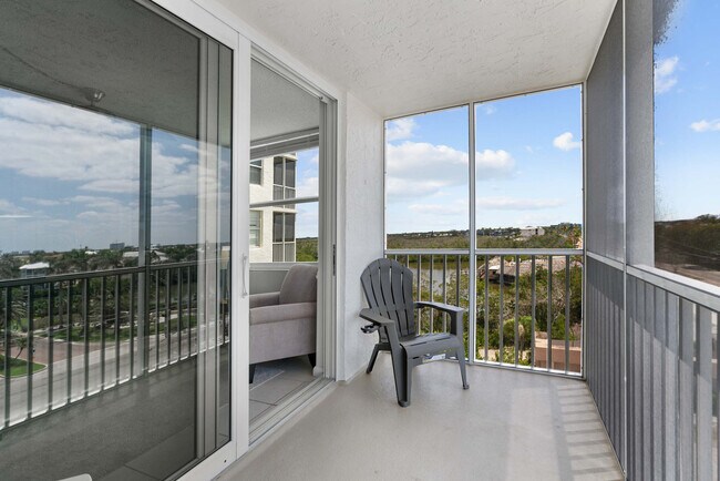 Building Photo - 5500 Bonita Beach Rd SW