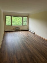 Building Photo - 1161 St Clair Ave