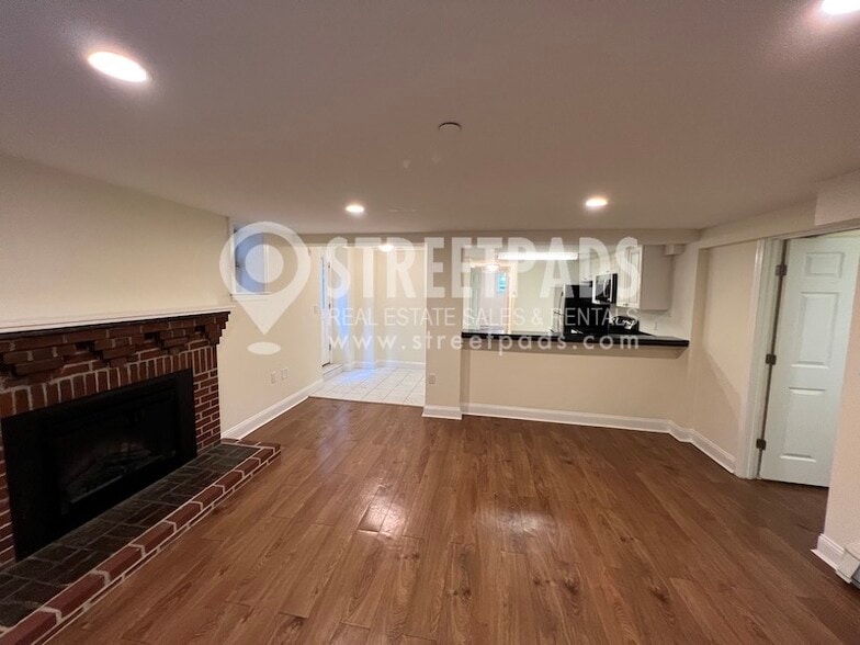 Building Photo - 55 Langdon St