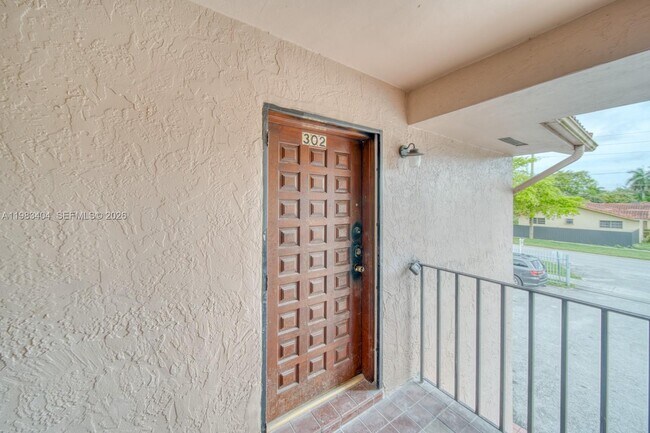 Building Photo - 300 NE 143rd St