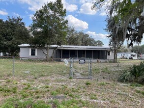 Building Photo - Mobile home