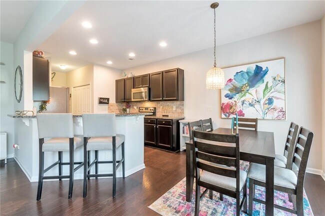 Building Photo - 1309 Brookmere Way