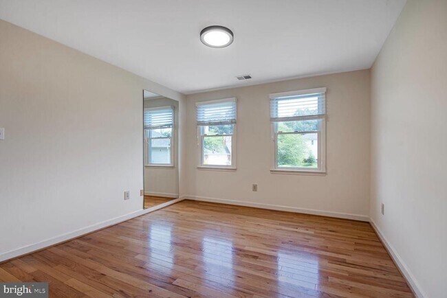 Building Photo - 7701 Zulima Ct
