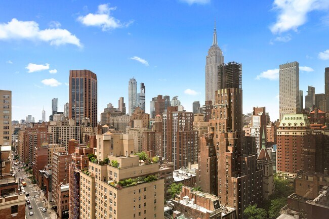 Building Photo - 325 Lexington Ave