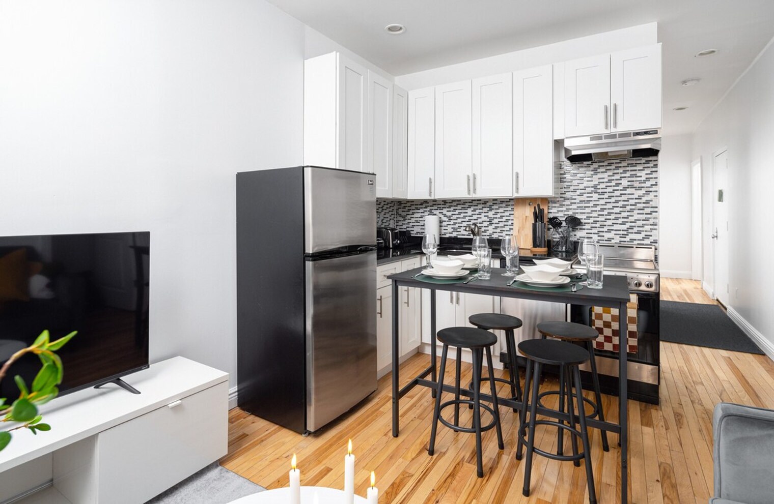 Building Photo - 310 W 53rd St