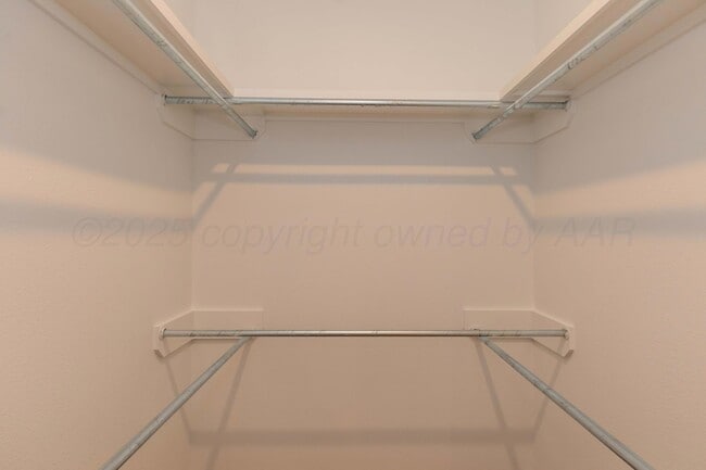 Building Photo - 7512 Beck Dr