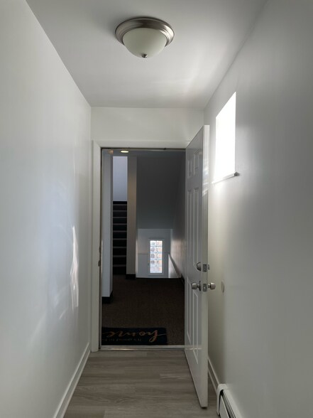 Building Photo - 307 Freeport Rd