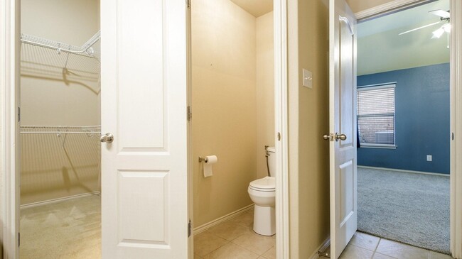 Building Photo - 5209 Bear Valley Dr