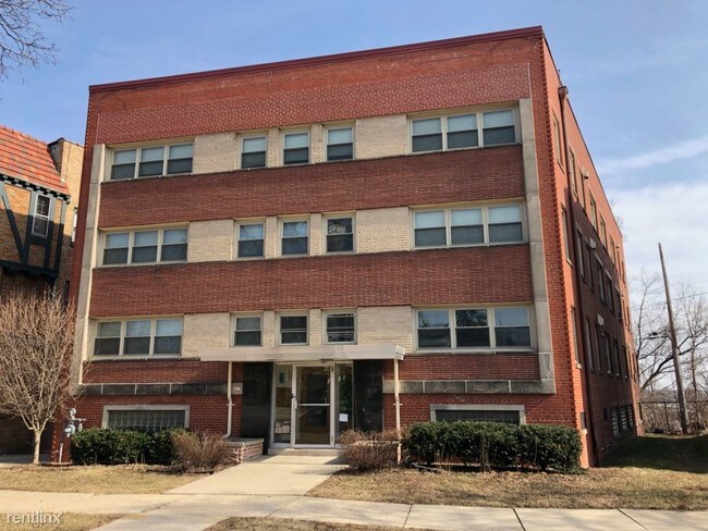 Building Photo - 4215 W Martin Dr